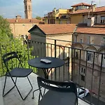 Apartament Charming Towers-roofs View
