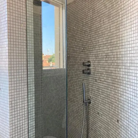 Charming Towers-roofs View Apartmán