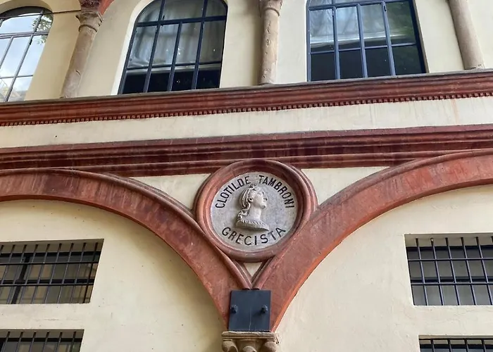 아파트 Charming Towers-roofs View *